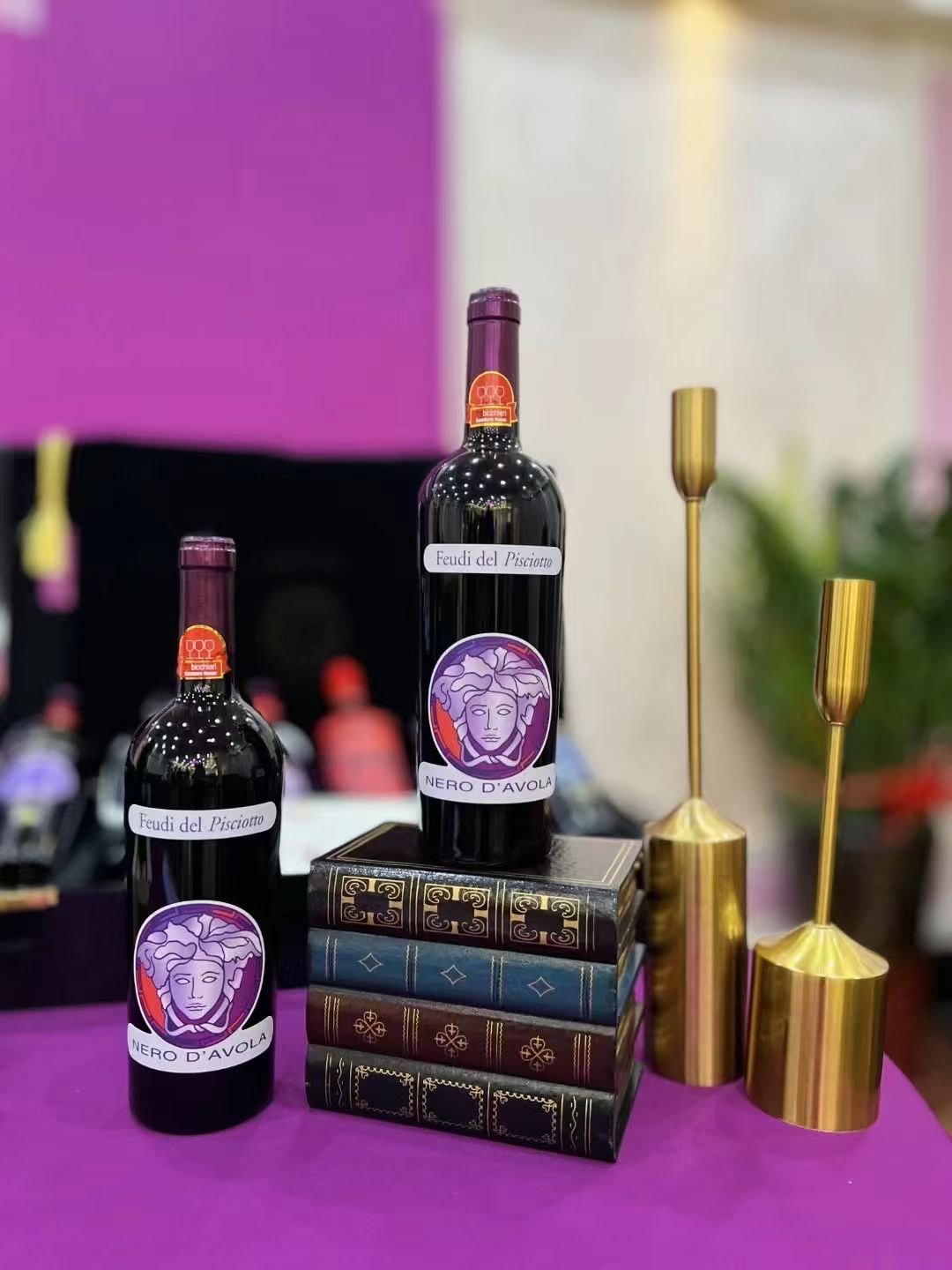 范思哲普通款红葡萄酒产品资料图